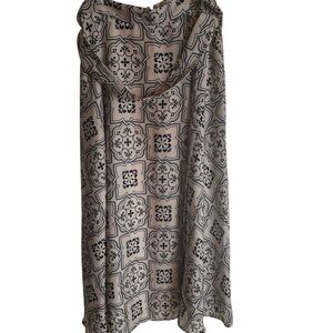 Ann Taylor Black and Cream Maxi Skirt